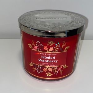 NEW! Frosted Cranberry Bath and Body Works Candle
